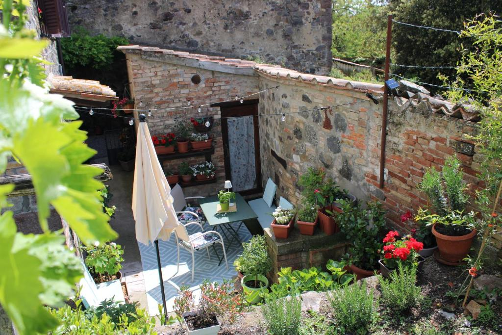 Dove la pietra racconta, e il tempo si ferma
